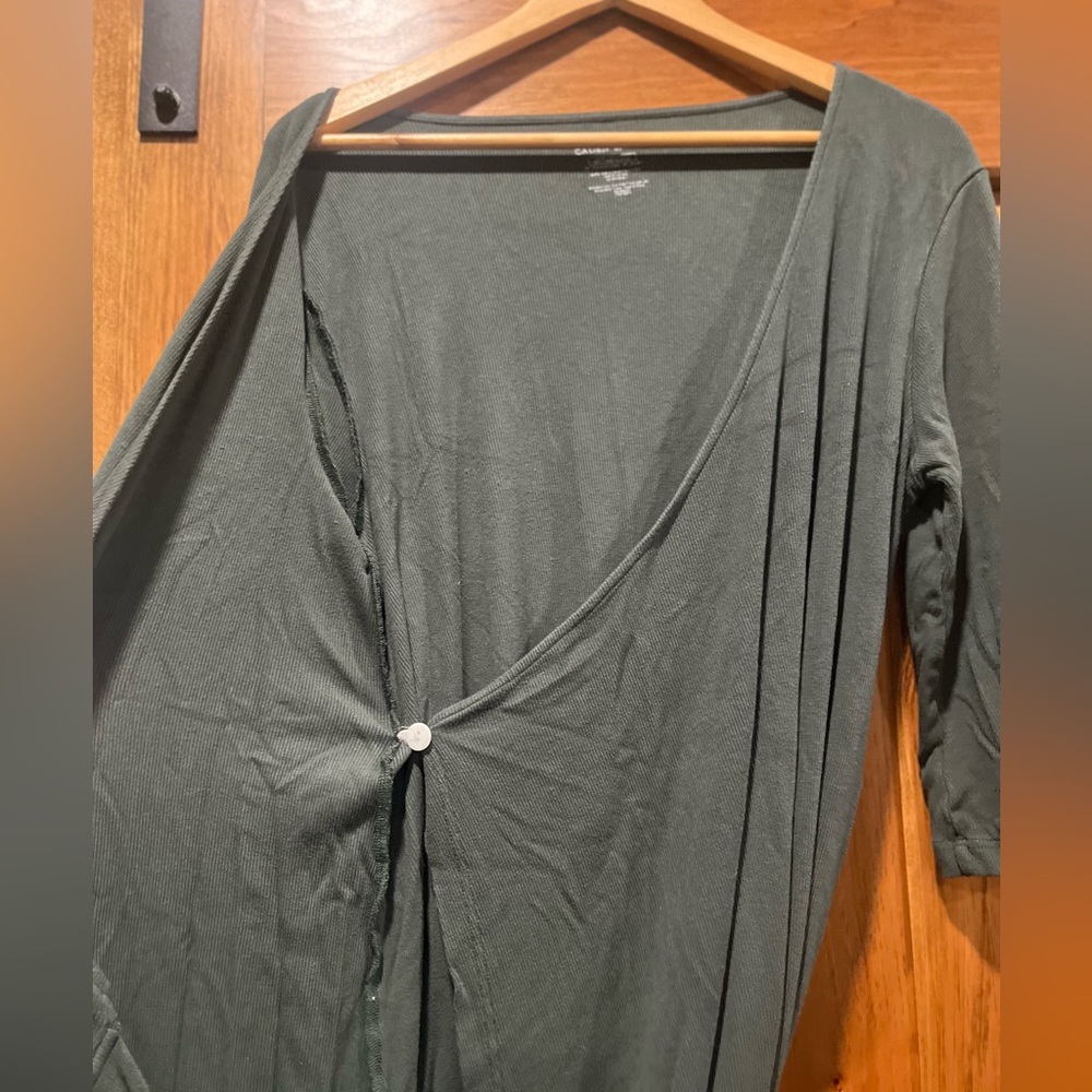 Caden Lane Green Maternity/Delivery Robe - Picture 2 of 3